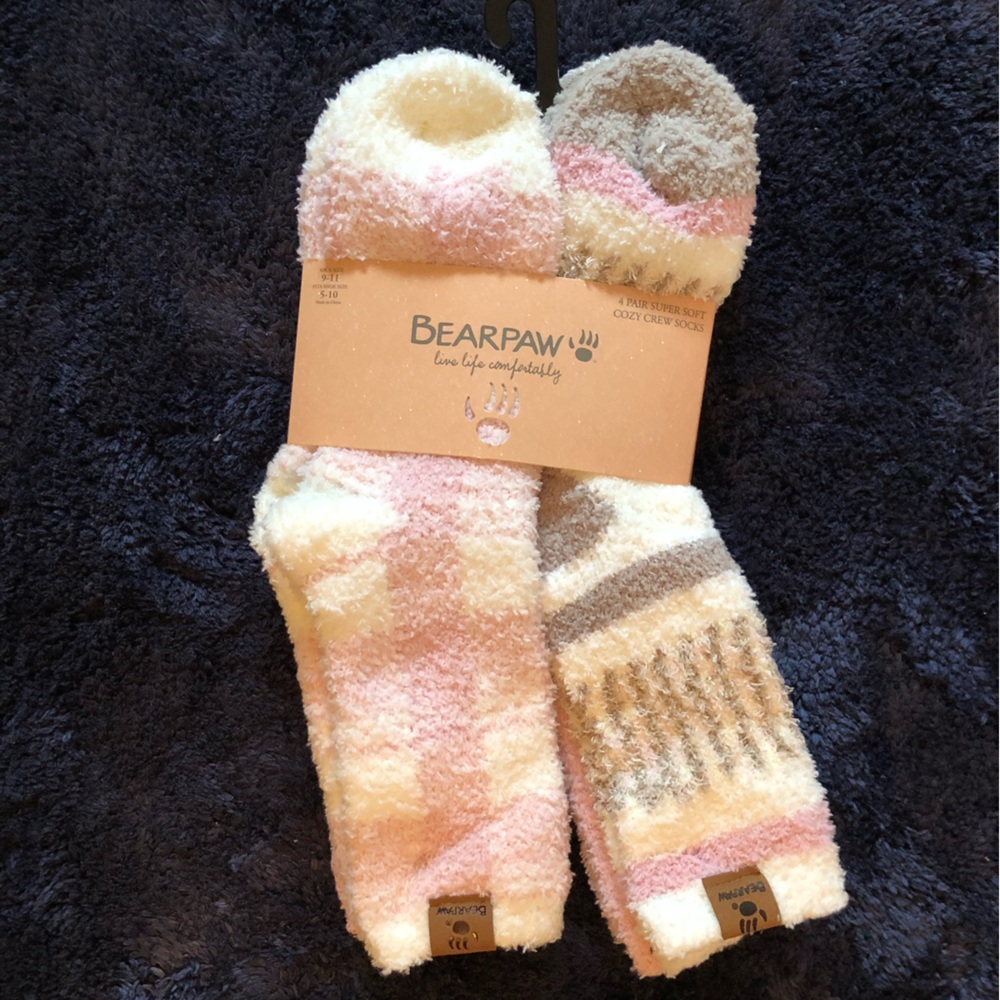 4 pack Women’s Bearpaw Cozy Socks